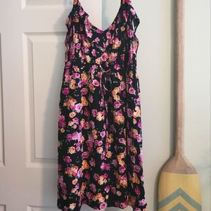 Torrid Ruffle Floral Dress Size 3